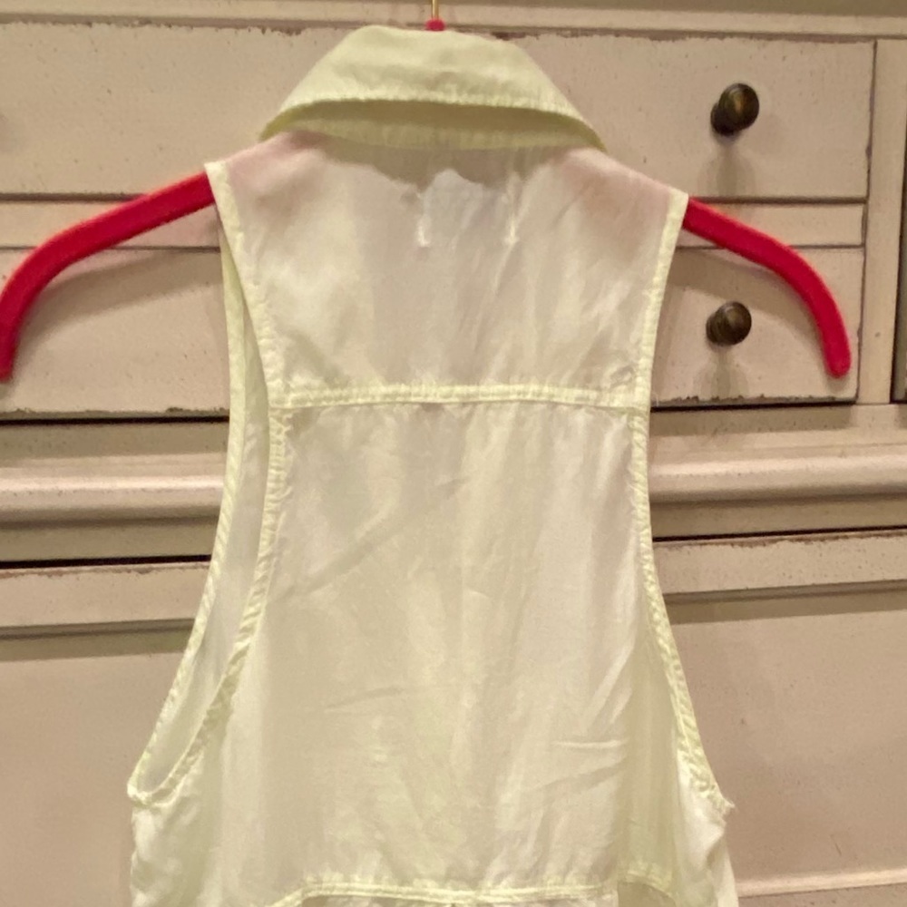 American Eagle summer spring sleeveless racerback collared button down tank top​ - Picture 5 of 8